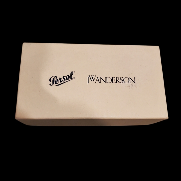 PERSOL X JW ANDERSON Cat Eye Sunglasses in Pink and Blue - Picture 3 of 12